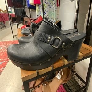 KORKS Clogs